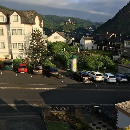 Am Reilsbach 1 *